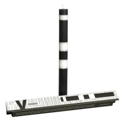 KERZE Voodoo - not the girl who misses much